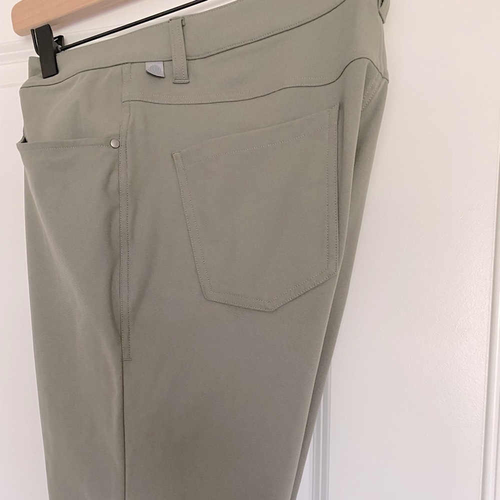 lululemon ABC pant classic 32”